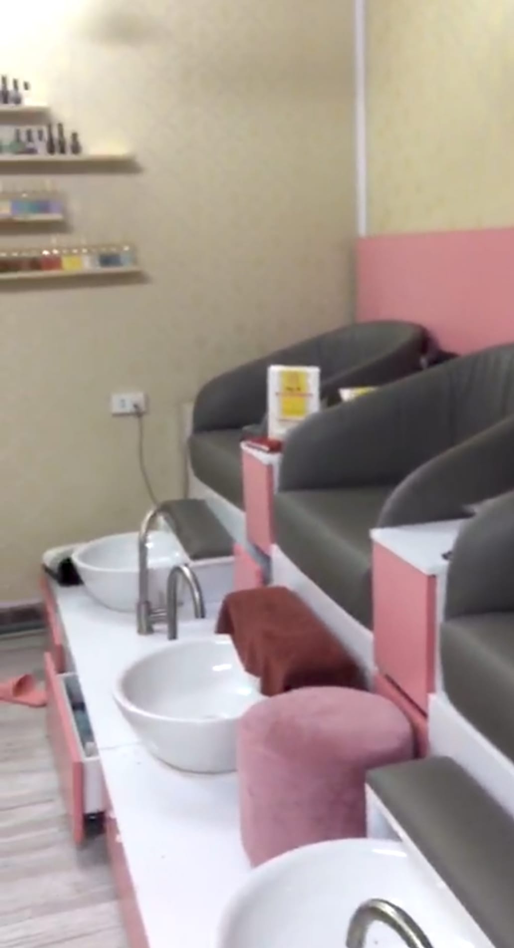 CHO THUÊ CỬA HÀNG TẦNG 1 NÚI TRÚC 29M 6 TRIỆU - M1351